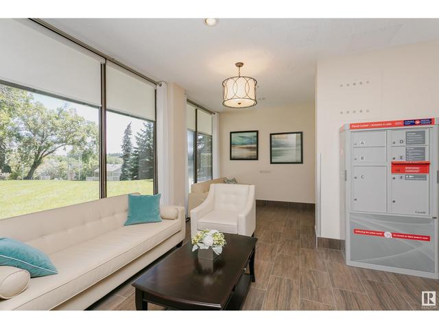 1001 - 9808 103 St Nw, Condo with 2 bedrooms, 2 bathrooms and 2 parking in Edmonton AB | Image 8