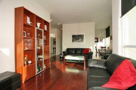 PH2004 - 1359 Rathburn Rd E, Condo with 2 bedrooms, 2 bathrooms and 2 parking in Mississauga ON | Image 3