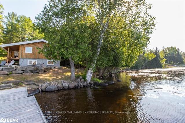 337 Deer Run Rd, House detached with 2 bedrooms, 1 bathrooms and 21 parking in Magnetawan ON | Image 20