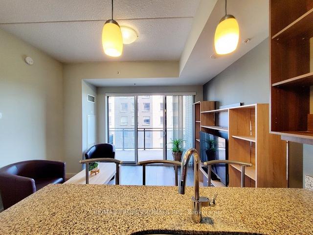 701 - 318 Spruce St, Condo with 1 bedrooms, 2 bathrooms and 0 parking in Waterloo ON | Image 4
