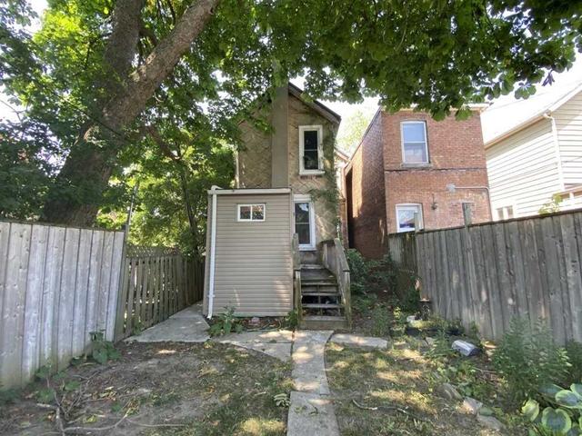 MAIN - 329 Concord Ave, House detached with 1 bedrooms, 1 bathrooms and 1 parking in Toronto ON | Image 15