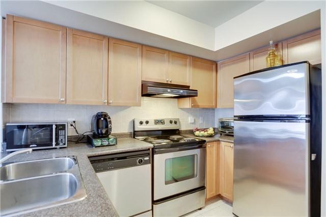 88 - 65 Turntable Cres, Townhouse with 3 bedrooms, 2 bathrooms and 1 parking in Toronto ON | Image 9