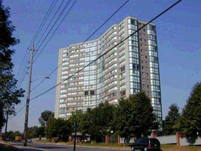 PH04 - 40 Richview Rd, Condo with 2 bedrooms, 2 bathrooms and 1 parking in Etobicoke ON | Image 1