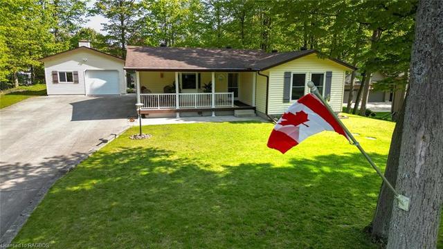 75 Lakeland Dr, House detached with 3 bedrooms, 1 bathrooms and 8 parking in South Bruce Peninsula ON | Image 1