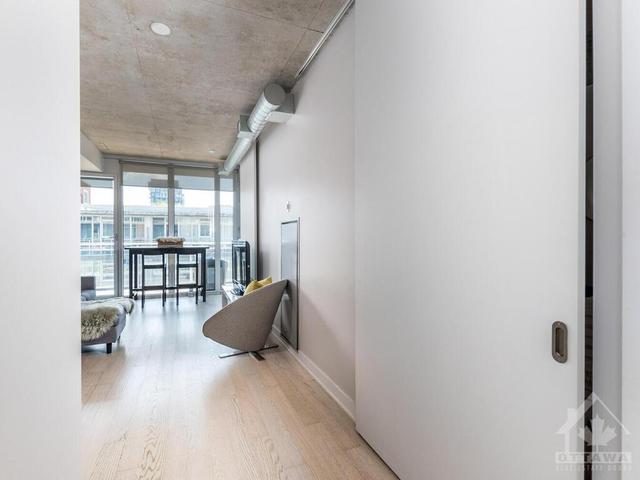 803 - 354 Gladstone Ave, Condo with 1 bedrooms, 1 bathrooms and 1 parking in Ottawa ON | Image 17