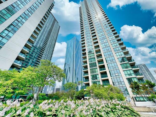 803 - 16 Yonge St, Condo with 1 bedrooms, 1 bathrooms and 1 parking in Toronto ON | Image 31