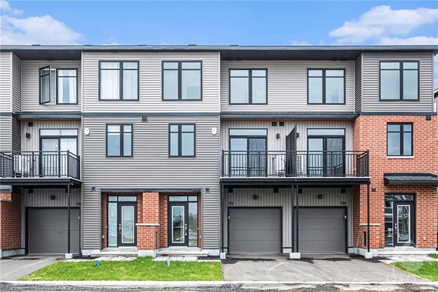 112 Venasque Private, Townhouse with 2 bedrooms, 3 bathrooms and 2 parking in Ottawa ON | Image 1