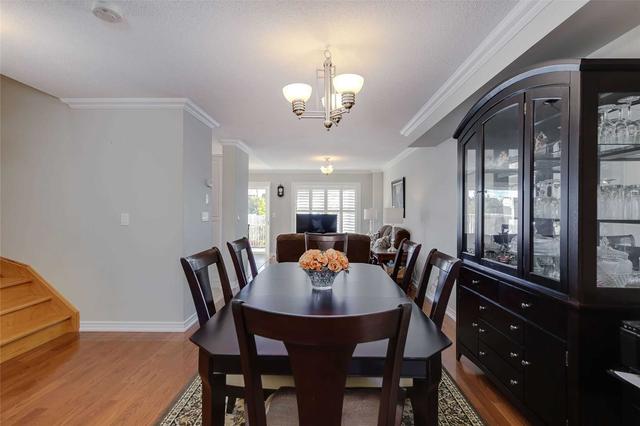 9 Lake Cres, House attached with 3 bedrooms, 4 bathrooms and 2 parking in Barrie ON | Image 34