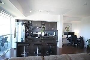 803 - 35 Brian Peck Cres, Condo with 1 bedrooms, 1 bathrooms and 1 parking in East York ON | Image 8