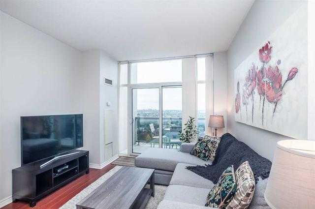 PH03 - 8 Mondeo Dr, Condo with 1 bedrooms, 1 bathrooms and 1 parking in Scarborough ON | Image 24