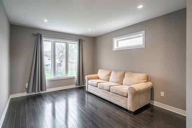 MAIN - 11 Edith St, House detached with 3 bedrooms, 1 bathrooms and 1 parking in Saint Catharines ON | Image 17