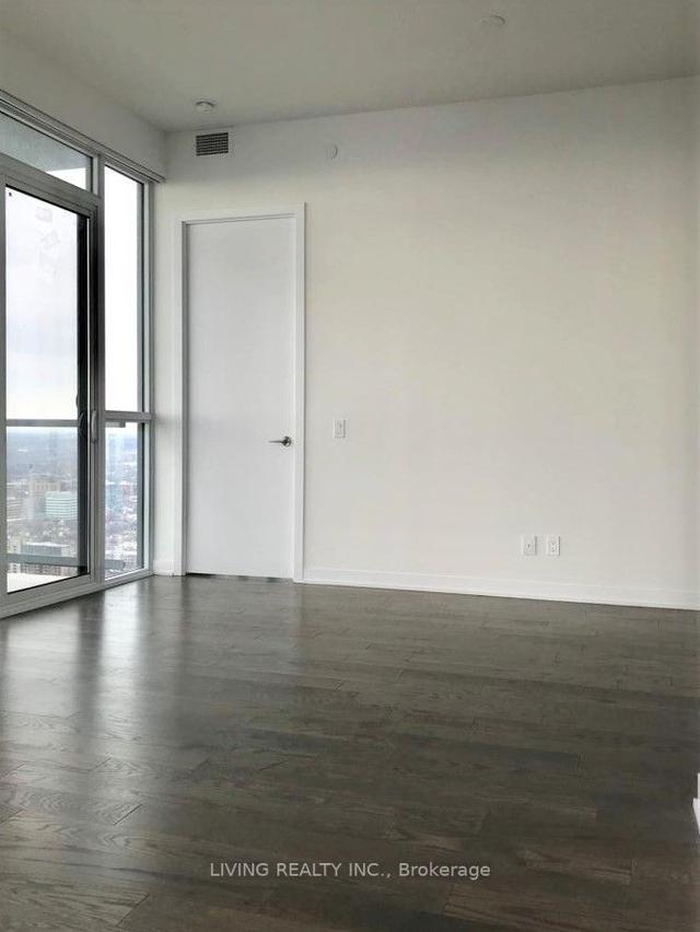 PH201 - 87 Peter St, Condo with 2 bedrooms, 2 bathrooms and 1 parking in Toronto ON | Image 5