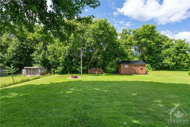 4958 County Rd 31 Rd, House detached with 3 bedrooms, 3 bathrooms and 10 parking in South Dundas ON | Image 25