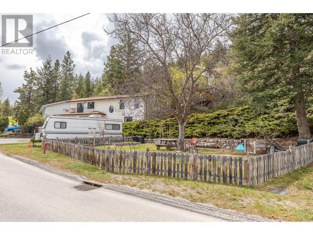 13606 Cartwright Ave, House detached with 3 bedrooms, 2 bathrooms and null parking in Summerland BC | Image 43