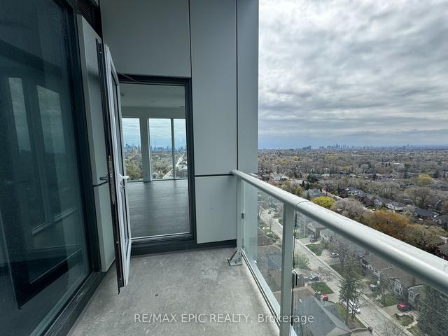 PH21 - 2020 Bathurst St, Condo with 3 bedrooms, 2 bathrooms and 0 parking in York ON | Image 22