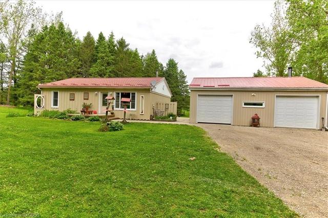 102627 Road 49, House detached with 3 bedrooms, 2 bathrooms and 12 parking in West Grey ON | Image 1