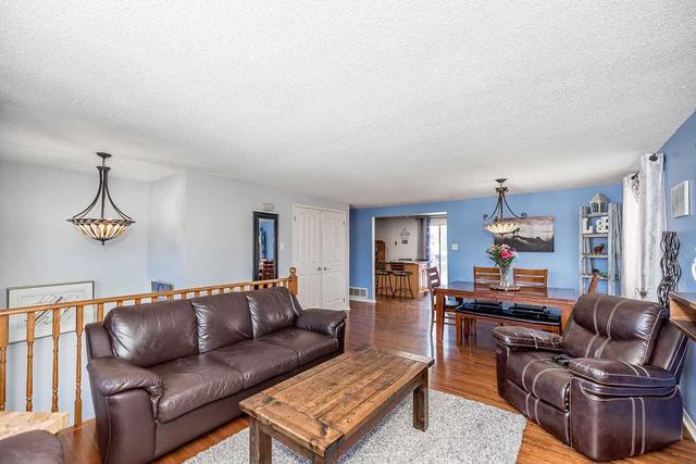 9 Jones Dr, House detached with 2 bedrooms, 2 bathrooms and 4 parking in Barrie ON | Image 22