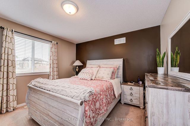909 Isaiah Pl, House detached with 4 bedrooms, 4 bathrooms and 4 parking in Kitchener ON | Image 8