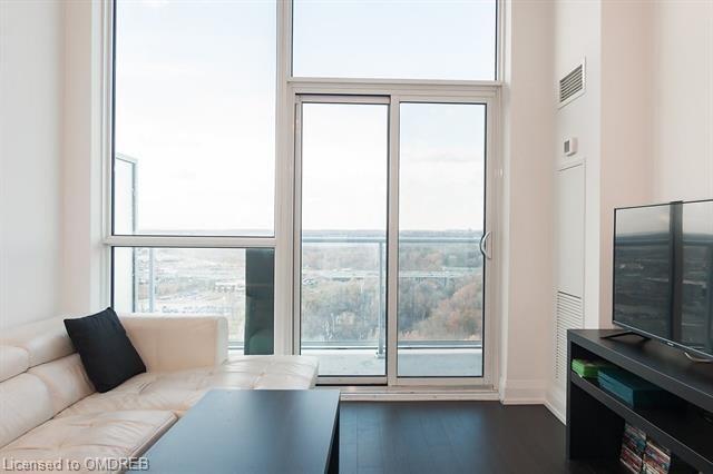 PH-12 - 65 Speers Rd, Condo with 1 bedrooms, 1 bathrooms and 1 parking in Oakville ON | Image 14