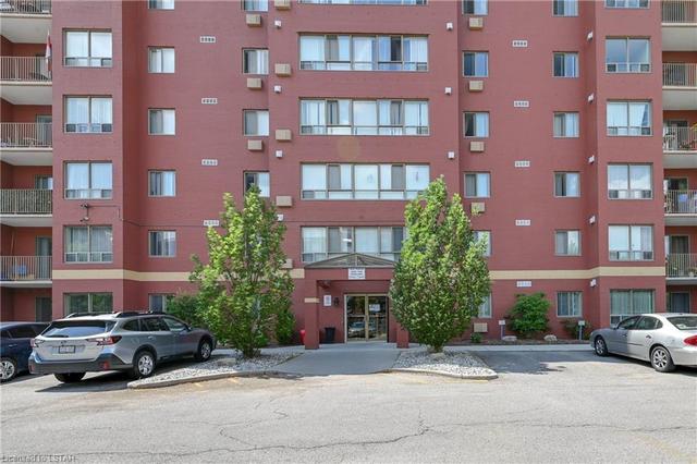 909 - 95 Base Line Rd W, House attached with 2 bedrooms, 2 bathrooms and 2 parking in London ON | Image 31