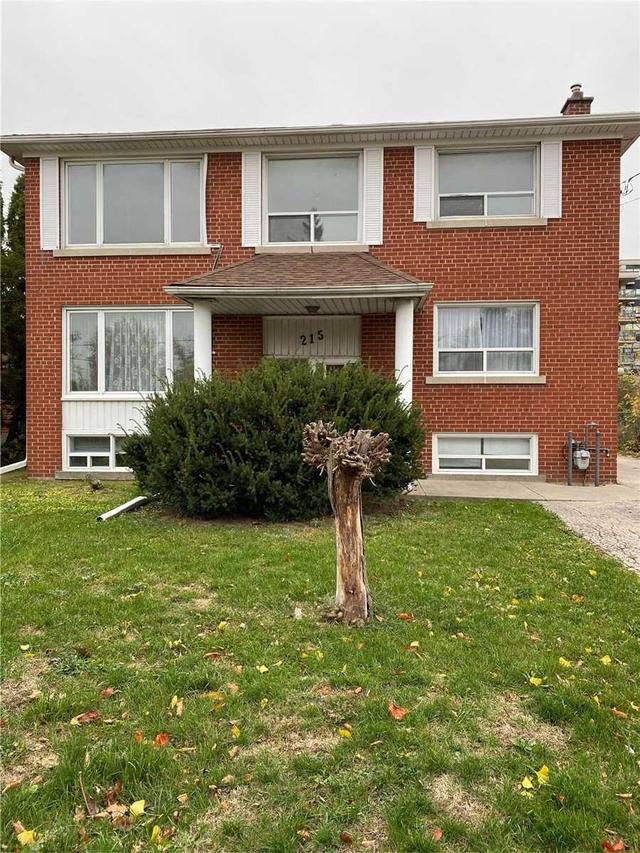 MAIN - 215 Cocksfield Ave, House detached with 2 bedrooms, 1 bathrooms and 1 parking in North York ON | Image 1