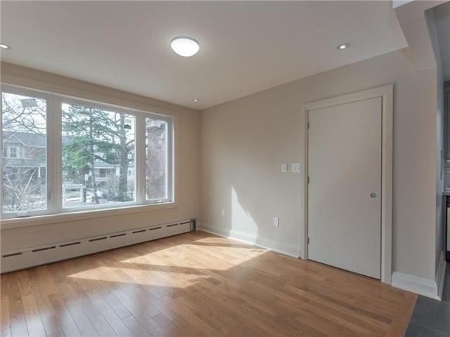 MAIN - 207 Oakmount Rd, House other with 1 bedrooms, 1 bathrooms and 1 parking in Toronto ON | Image 5