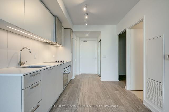 PH21 - 19 Western Battery Rd, Condo with 1 bedrooms, 2 bathrooms and 0 parking in Toronto ON | Image 4