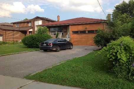 MAIN - 435 Carrville Rd, House detached with 3 bedrooms, 2 bathrooms and 2 parking in Richmond Hill ON | Image 1