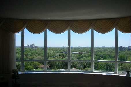 PH03 - 8 Mckee Ave, Condo with 3 bedrooms, 2 bathrooms and 2 parking in North York ON | Image 3