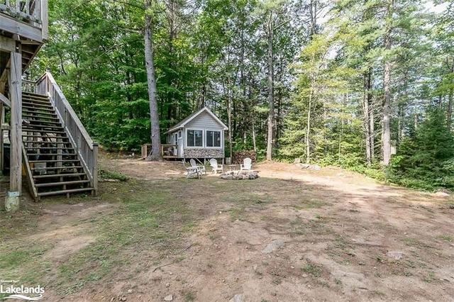 4 Severn River Shore, House detached with 2 bedrooms, 1 bathrooms and null parking in Muskoka Lakes ON | Image 17