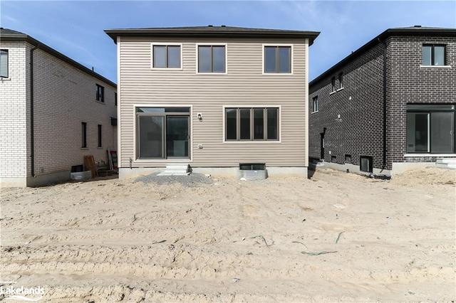 32 Nicort Rd, House detached with 4 bedrooms, 3 bathrooms and 4 parking in Wasaga Beach ON | Image 16