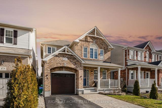 177 Holland Cir, House detached with 3 bedrooms, 3 bathrooms and 5 parking in Cambridge ON | Image 1