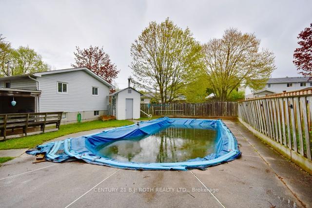 27 South St, House detached with 3 bedrooms, 2 bathrooms and 6 parking in Orillia ON | Image 24