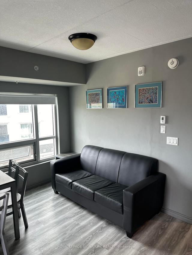 F201 - 275 Larch St, Condo with 2 bedrooms, 1 bathrooms and 0 parking in Waterloo ON | Image 3
