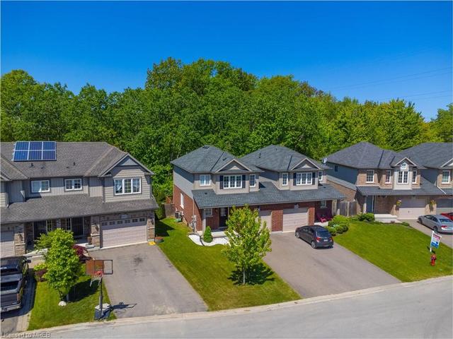 8847 Silverstar Crt, House semidetached with 4 bedrooms, 1 bathrooms and 3 parking in Niagara Falls ON | Image 18