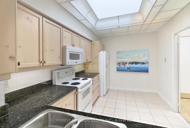 PH16 - 3181 Bayview Ave, Condo with 2 bedrooms, 2 bathrooms and 2 parking in Toronto ON | Image 4