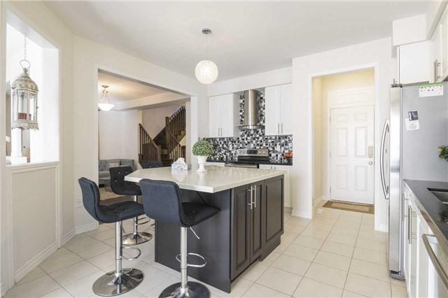 885 Paupst Pl, House detached with 4 bedrooms, 4 bathrooms and 4 parking in Milton ON | Image 6