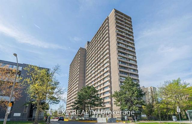 909 - 10 Sunny Glenway, Condo with 3 bedrooms, 2 bathrooms and 1 parking in North York ON | Image 1