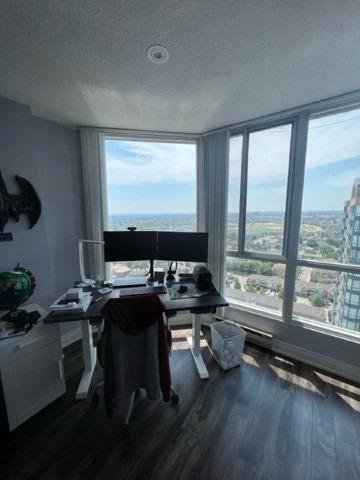 PH-15 - 145 Hillcrest Ave, Condo with 1 bedrooms, 1 bathrooms and 1 parking in Mississauga ON | Image 17