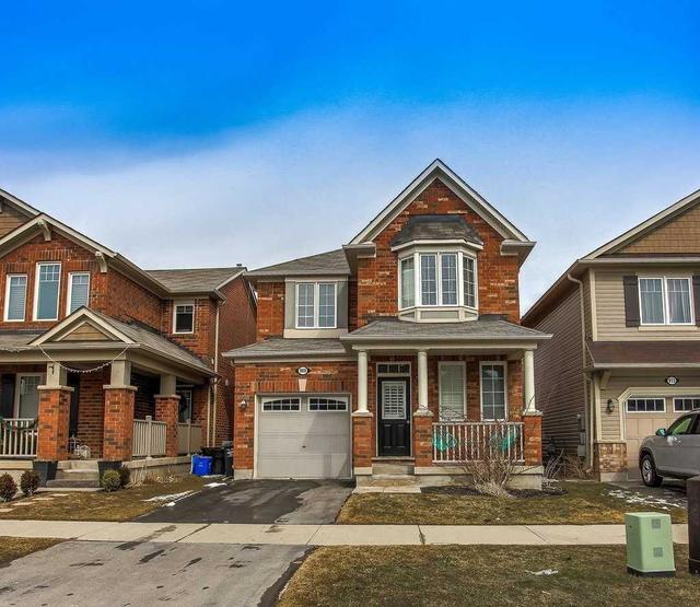 909 Farmstead Dr, House detached with 4 bedrooms, 3 bathrooms and 2 parking in Milton ON | Image 1