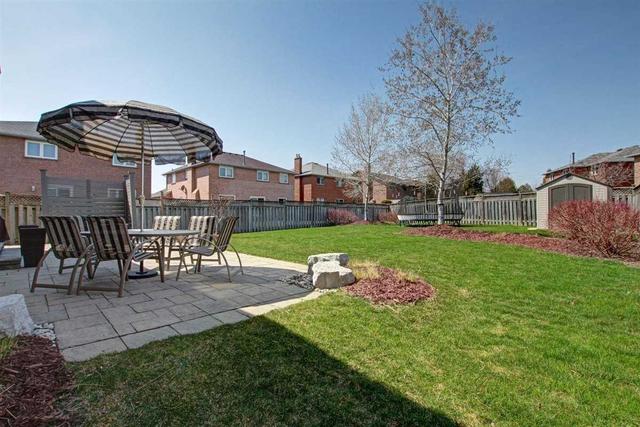 885 Stargazer Dr, House detached with 4 bedrooms, 3 bathrooms and 6 parking in Mississauga ON | Image 28