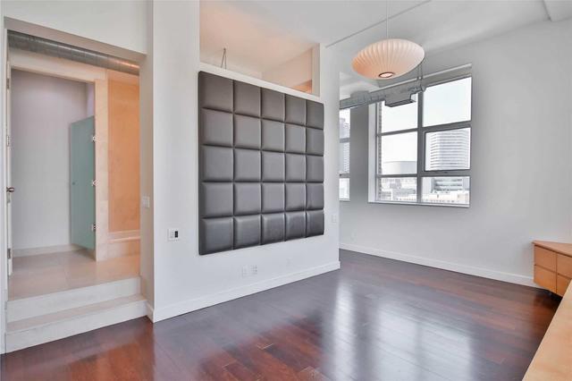 PH16 - 155 Dalhousie St, Condo with 3 bedrooms, 4 bathrooms and 2 parking in Toronto ON | Image 5