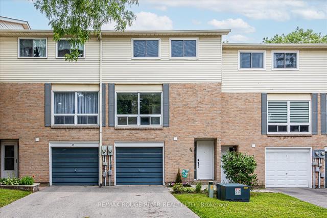 44 - 1133 Ritson Rd N, Townhouse with 3 bedrooms, 2 bathrooms and 2 parking in Oshawa ON | Image 1