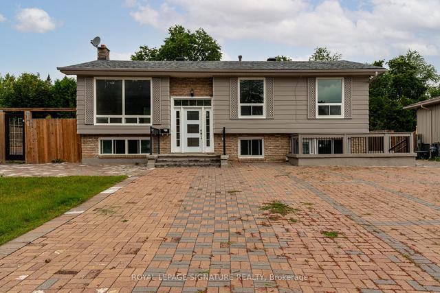 MAIN - 235 Cedar Cres, House detached with 3 bedrooms, 1 bathrooms and 3 parking in Barrie ON | Image 1