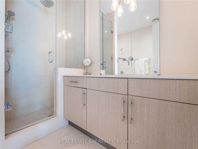 PH-2 - 127 Queen St E, Condo with 2 bedrooms, 3 bathrooms and 2 parking in Toronto ON | Image 11
