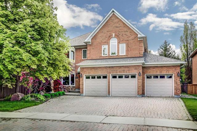 909 Ivsbridge Blvd, House detached with 4 bedrooms, 5 bathrooms and 9 parking in Newmarket ON | Image 1