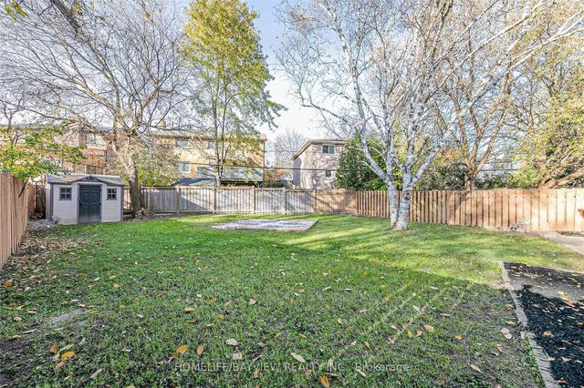 MAIN - 107 Septonne Ave, House semidetached with 3 bedrooms, 1 bathrooms and 2 parking in Newmarket ON | Image 5