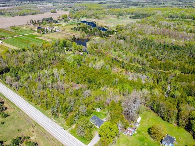 420 Bruce 8 Rd, House detached with 4 bedrooms, 2 bathrooms and 10 parking in South Bruce Peninsula ON | Image 12