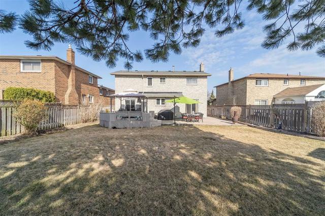 909 Lovingston Cres, House detached with 4 bedrooms, 4 bathrooms and 6 parking in Mississauga ON | Image 35