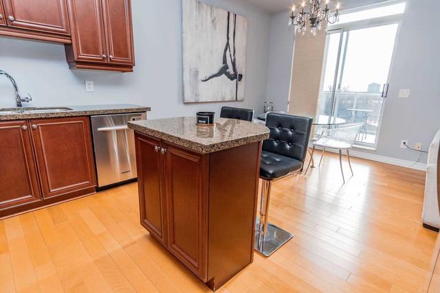 PH03 - 483 Faith Dr, Condo with 2 bedrooms, 2 bathrooms and 2 parking in Mississauga ON | Image 10